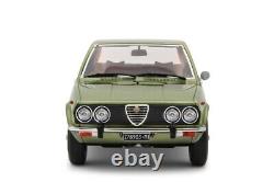 Alfa Romeo Alfetta 1.8 1975 (Scudo Largo) 1/18 LM137A