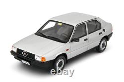 LAUDORACING-MODELS 118 Alfa Romeo 33 1.3S Edizione 1985 LM211B