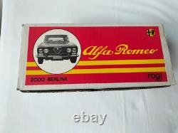 Togi 8/72 Alfa Romeo 2000 Berline Black 123 Noir Modèle Fiat